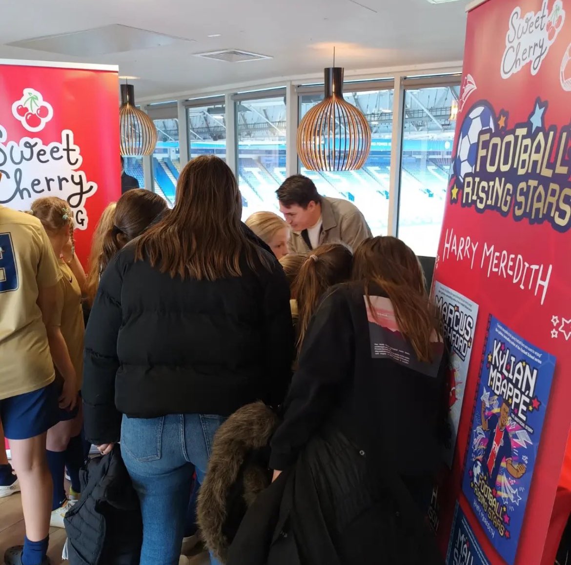 _HarryMeredith's tweet photo. Was great to attend the LWGFL awards at the King Power Stadium today. Congratulations to all of the talented players! #footballbooks #award #leicestercity #womensfootball https://t.co/p3d0IDgTcl