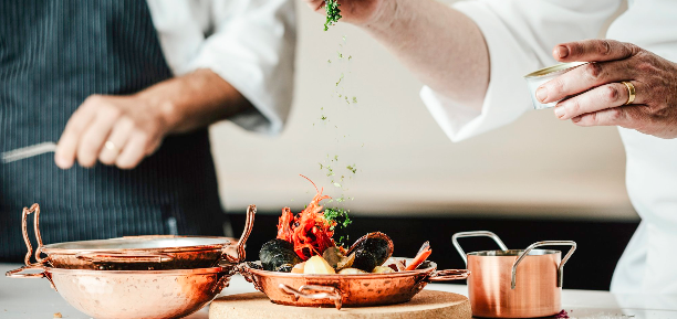 DSalernoTravel's tweet photo. #Food is part of the #Lisbon #Portugal experience!
#DonnaSalernoTravel helps with many #Culinary choices. #FoodTours #CookingClasses #DiningOptions
#DiscoverYourWorld #LiveWellTravelOften #MakeAPlan https://t.co/4mz2JjMx8Y