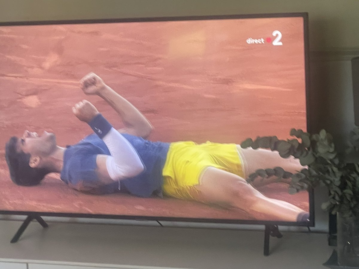 arrinat's tweet image. #RolandGarros  bravo 👏🏼🎾 #alcaraz #7ème #espagnol #vainqueur @elpais_espana @elmundoes @FFTennis @stade2 @sudouest @le_Parisien @lequipe