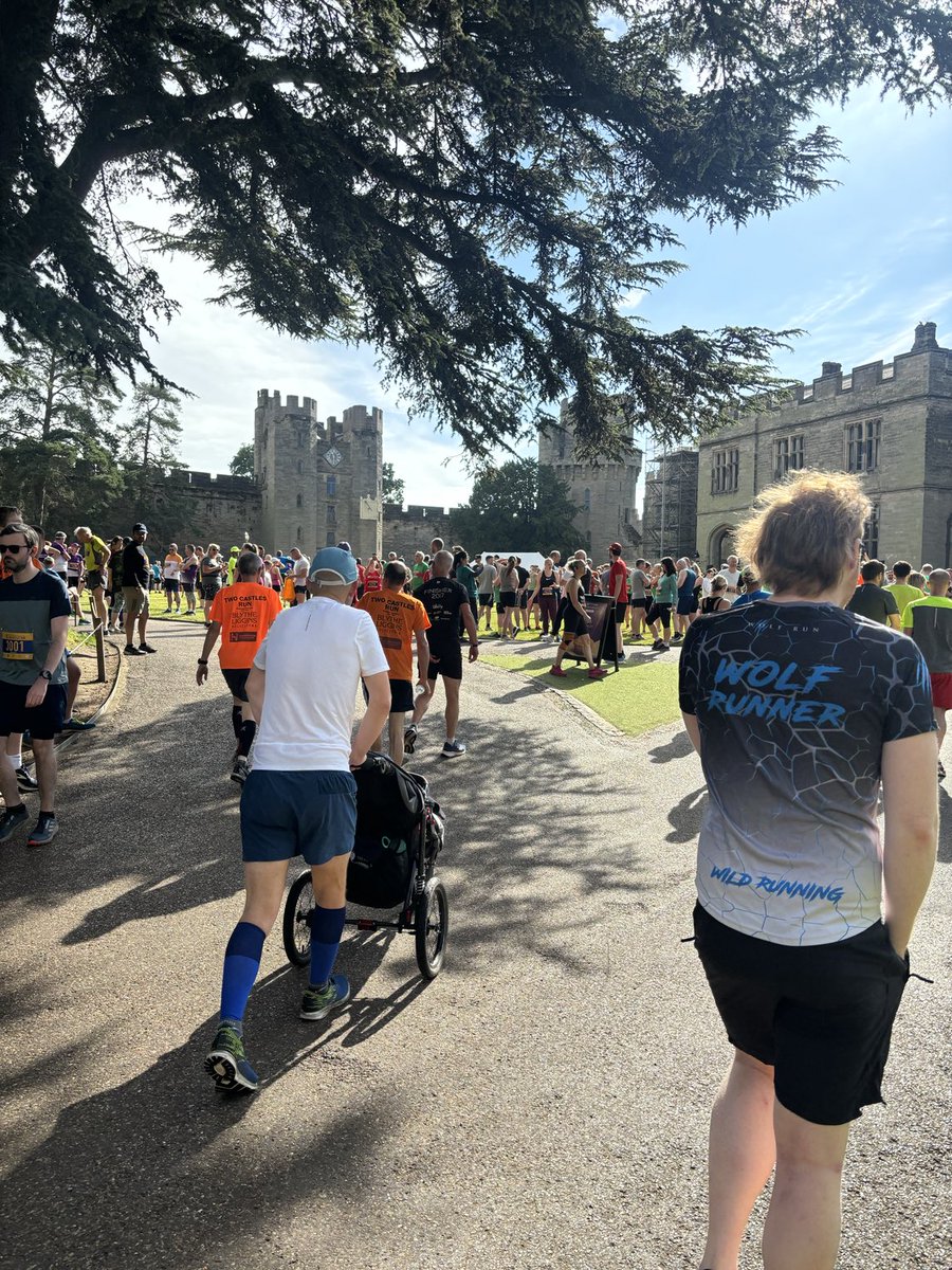 SMBLMOON's tweet photo. First time in over 10 years back on the 2 Castles today. Legs like lead weights this morning after 100K on the bike yesterday. Back around 45 minutes so happy with that. Just donβt tell the consultants.. π
ππββοΈ #2castles https://t.co/3nvNgjO6hj