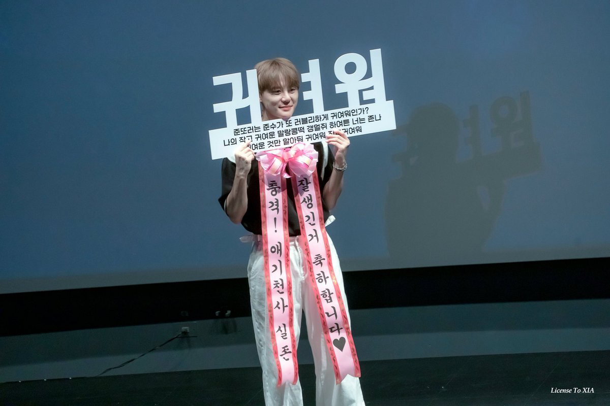 FULGENTXIA's tweet image. 가보1                                      가보2