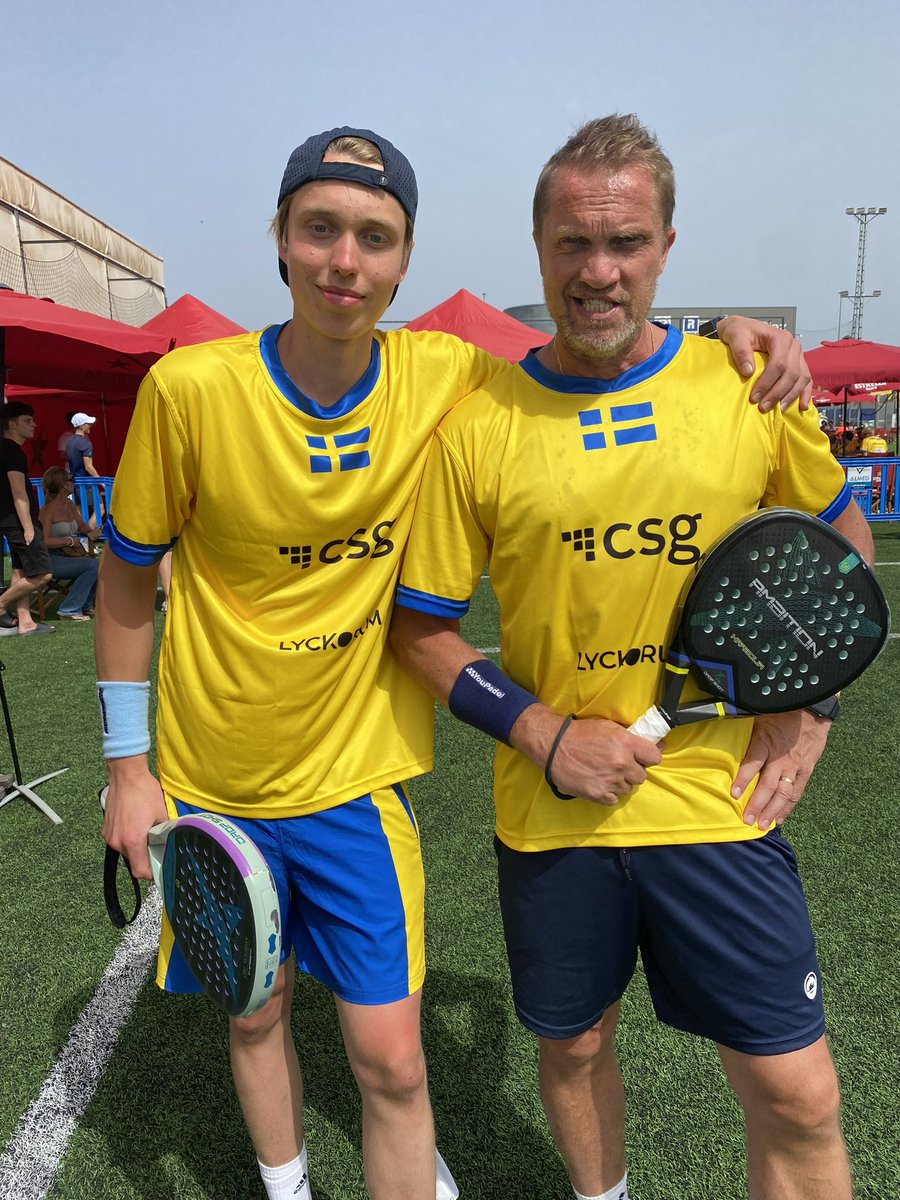 RichardU71's tweet photo. Thank You @SNPadelSWE &amp; Team Lidingö M3, our sponsors @csg_i, #YouPadel, #kraft &amp; #lyckorum, for an amazing weekend at SNP European Padel Finals. Heading home to Sweden with an awesome experience, memories and great new friends from across the padel world 🎾🤗 https://t.co/lZjkyREZig