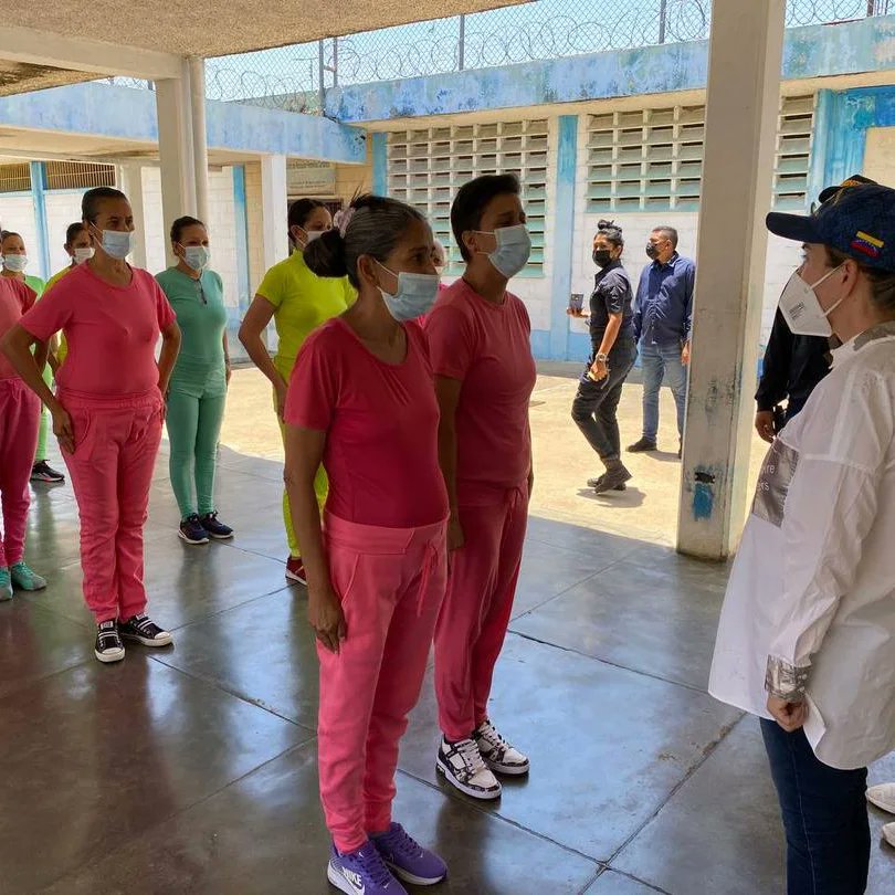 intt_sanfelix's tweet photo. #9JUN || Desde el #Mppsp se garantiza la atención jurídica de cada privado y privada de libertad, a través de la articulación con los órganos del Sistema de Justicia en el país. 

#1x10VictoriaPerfecta https://t.co/u5iP3J3LeO