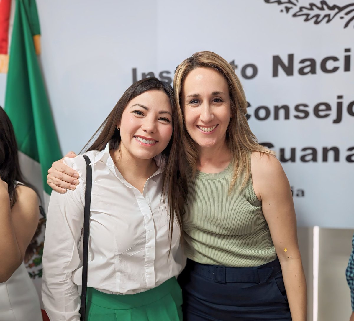 Celebro tu triunfo <a href="/kikismf/">Kikis Magaña</a> te admiro y se que harás un gran papel desde el Senado.

Las y los guanajuatenses estaremos bien representados, enhorabuena y mucho éxito. ☺️
