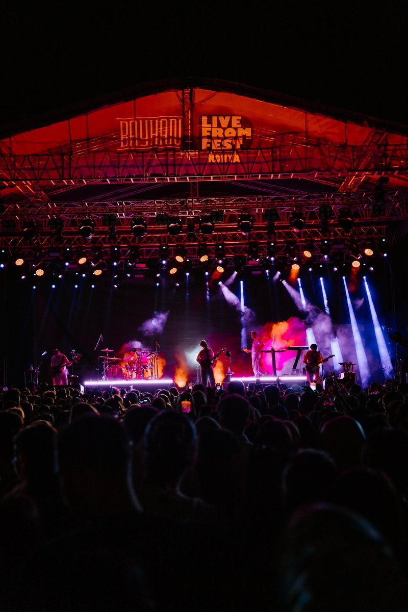 Live From Fest tweet media