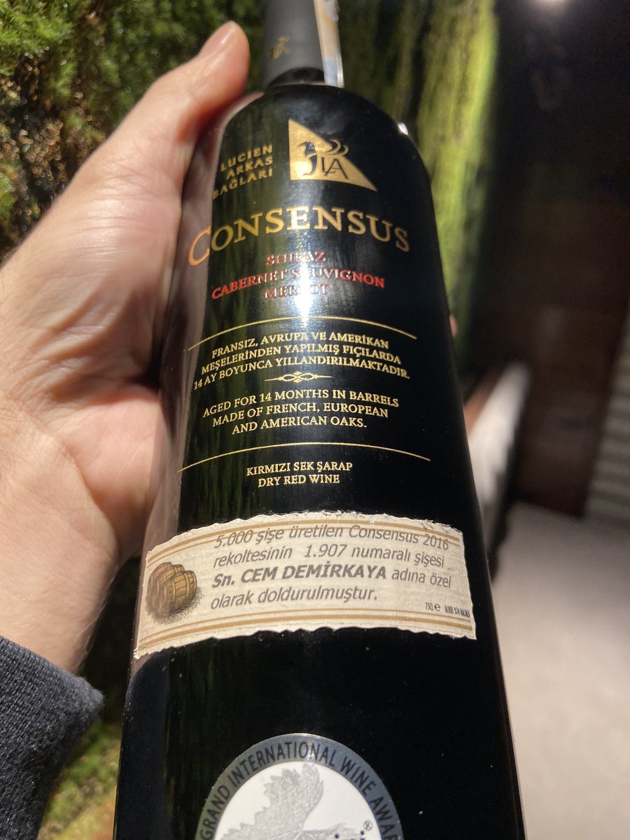 bu gece seni içip space de milletin kafasını sikmicek miyim ben şimdi