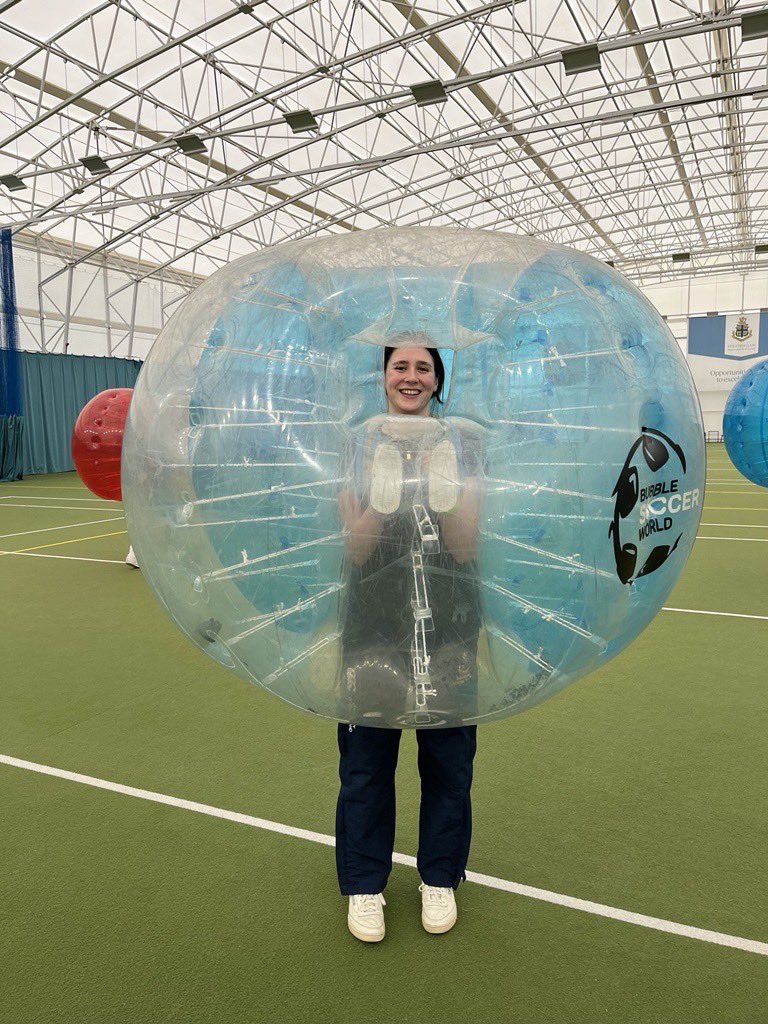 ThornbankHouse's tweet photo. Great to see Thornbank girls getting rid of all their energy playing Zorb football on Saturday Night!
@StrathallanSchl
#weekendsatStrath #boardingschool #bubblefootball #upsidedown #football https://t.co/uLI0i2L0uL