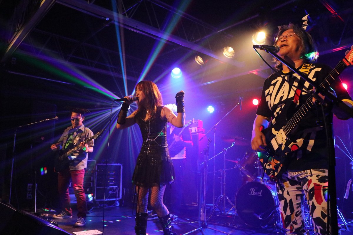 aicoraman's tweet photo. SHOW-YAのカバーやります

もくむつ帰りに是非!!!

2024.06.15(土)
ETARNAL FLAME Vol.3

at RAG・G
OPEN 17:00
START17:30~

ADV 2000(+1d)
DAY 2500(+1d) 

cast 順不同
SCARS OF MOMENT
offset
Coke Angels
NITRO BOX
White Tang

予約・詳細は↓ DM・リプでも
https://t.co/27F6WA4zrM https://t.co/GwDHFiV3Gd