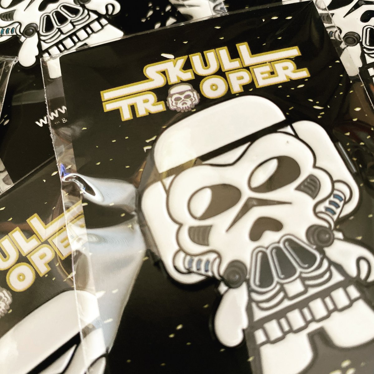 ButtonDepot412's tweet photo. Who doesn't love a sweet mash-up? Get the Skulltrooper &amp; more at: https://t.co/aIxr0FYfNV
.
.
.
#ButtonDepot #Etsy #EnamelPins #Skulltrooper #MadeByCooper #Stormtrooper #skulls #comics #anime #chibi #kawaii #FanArt #otaku #artist #SmallBusiness #KC #AAPI #AAPIbusiness #ShopSmall https://t.co/XmgEfECq9W