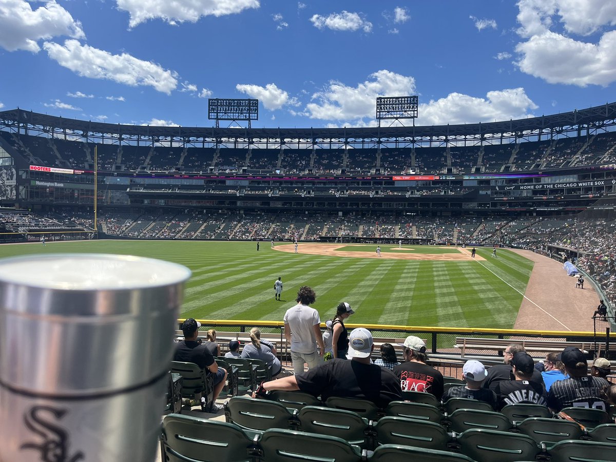 DannyCraigmile's tweet photo. It’s a beautiful day for Jerry to take my money. Go Sox! #108ing @fromthe108 https://t.co/JQWoSrTgp1