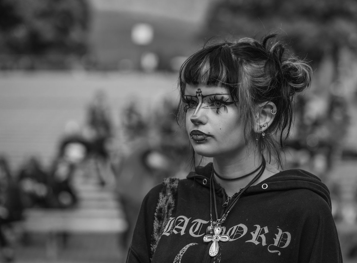 nikonists's tweet photo. #metalmusiclover #withmakeup #beautifulgirl https://t.co/mcBnlCPdz1