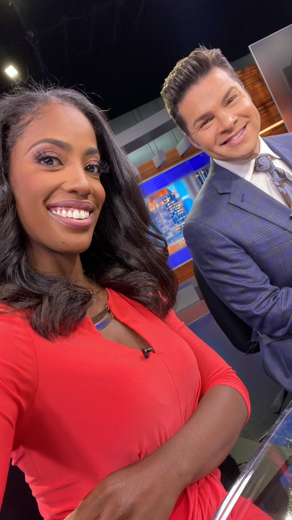 I'll be joining Candace McCowan for Wsb tonight at 11 after the game. Get all the news from the weekend and start your week off with the headlines you need to know.

<a href="/CandaceMcCowan2/">Candace McCowan</a>