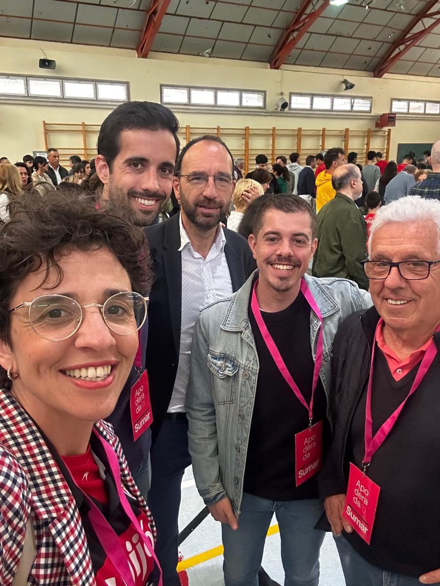 iuxixon's tweet photo. 🇪🇺 #ApoderadasIU este #9J en los colegios electorales de #Xixón
#MarcaElRumbo https://t.co/hh21z18lYK