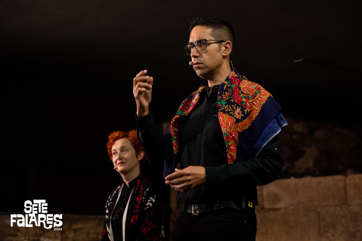 setefalares's tweet image. Onte pola tarde no CITA, escoitamos as historias que Vitor Fernandes e Estefania Surreira (Dois dos Montes) trouxeron de Portugal.
setefalares.eu/programa-2024/
#Noga #narracionoralgalega #narracionoral #setefalares @pontevedrate
📷 @_Aporima_
