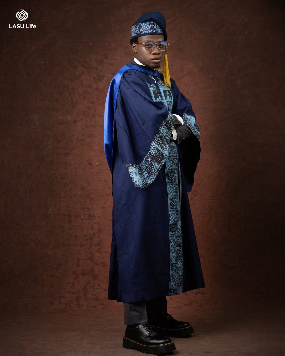 bhadkage's tweet photo. LASU, I came, I conquered, I crushed!
Media king | Photography ace |Scholarship winner | Design Boss ๐ง๐พโโ๏ธ
Next stop, the world!๐บ๏ธ
#LASU27thConvocation https://t.co/cYCHMfbH3a