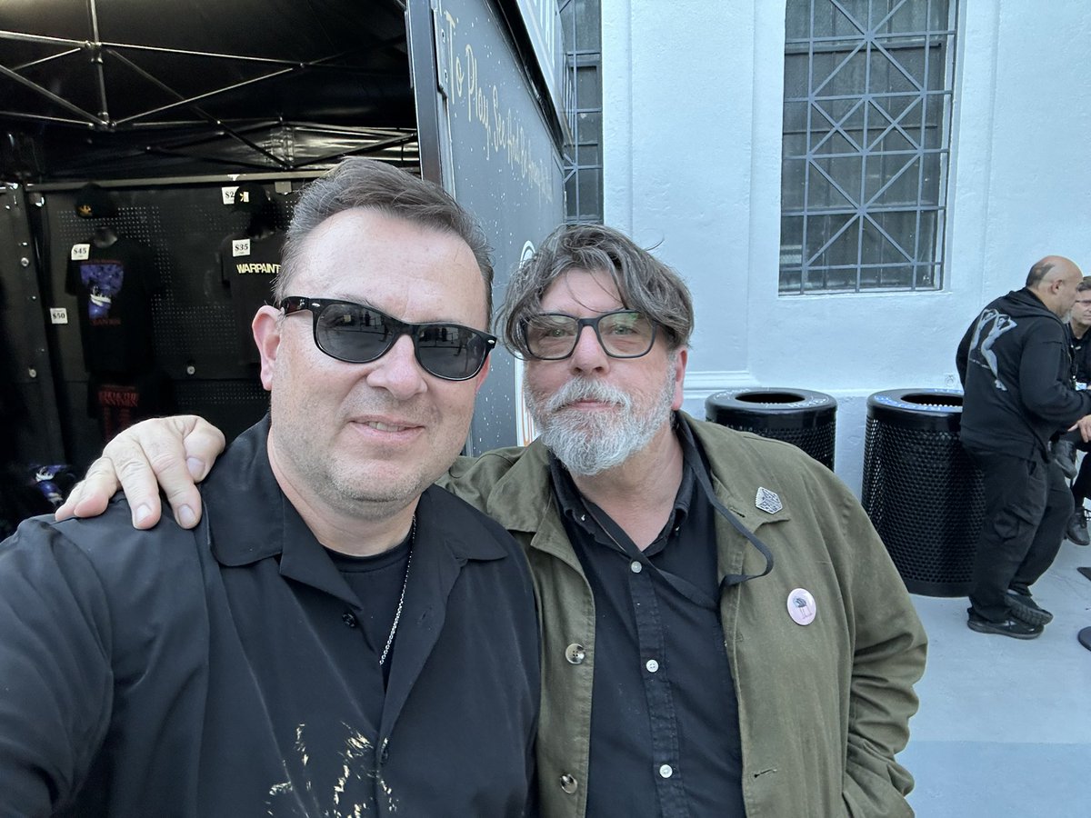 robrohm's tweet photo. @Will_Fuzz Thanks for the photo and putting on a great show last night in LA! Glad to pick up a signed copy of your latest book #Echoes, a tote, and a t-shirt with the late great @canadawharf’s iconic #OceanRain cover. https://t.co/kvr4SRWPK6