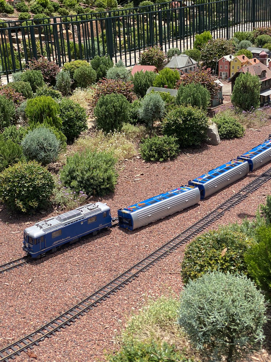 Ryan Ogilvie tweet media