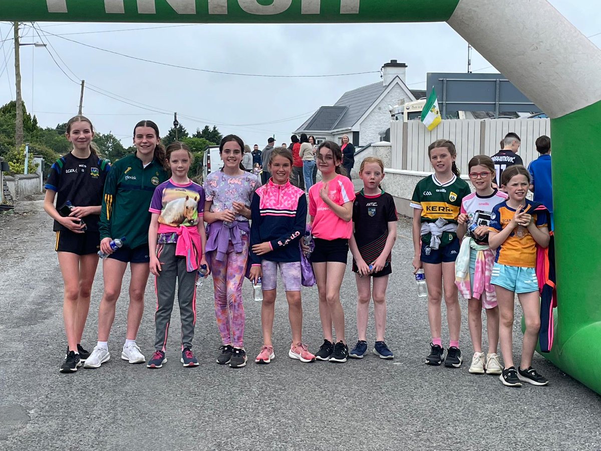 clonmacnoisns's tweet image. Thank you to everyone who organised and took part in today's fun run in Clonfanlough. A great day was had by all 🥳