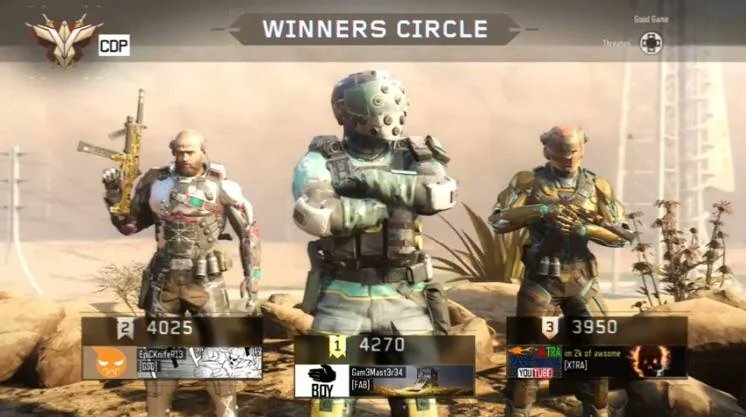 CoDQG_'s tweet photo. À la fin de chaque partie multijoueurs de #BlackOps6, on aura droit à la meilleure action de la partie… mais aussi le Winner’s Circle !

Il s’agit de la petite animation avec les trois, meilleurs joueurs de la partie (type Black Ops 4) et il sera bien évidemment possible de faire des emotes pour vous la raconter ! 😎