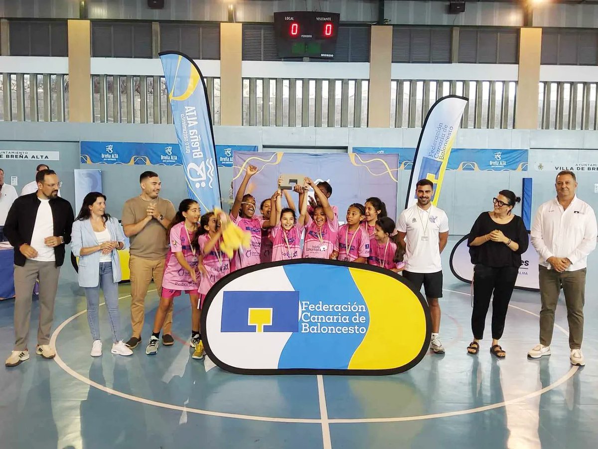 FCBaloncesto's tweet photo. ๐ #PreMinibasketFem
๐ฎ๐จ #CC2024
1๏ธโฃ @DominicasV
2๏ธโฃ @cbislascanarias
3๏ธโฃ @LKLaguna
4๏ธโฃ @TenerifeCentral
๐ #Enhorabuena https://t.co/R64wIq3OWD