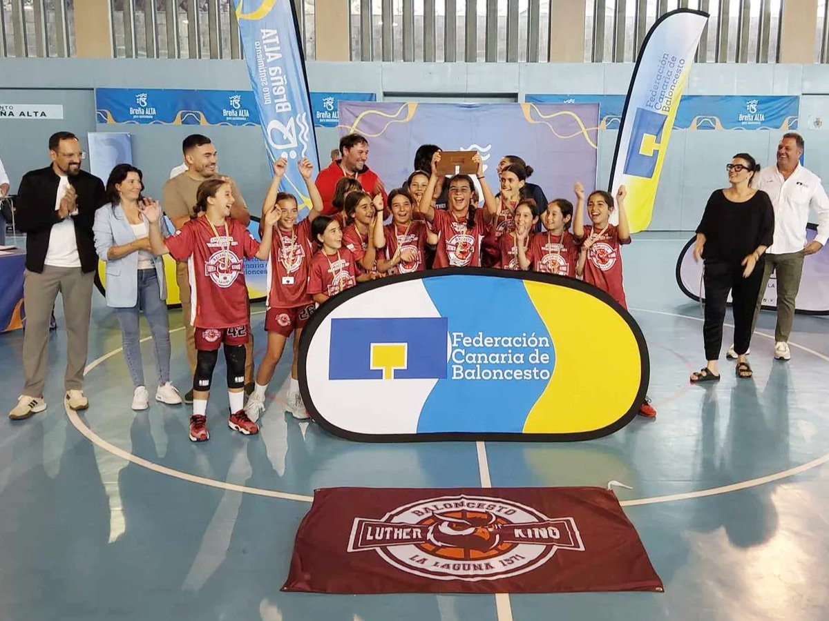 FCBaloncesto's tweet photo. ๐ #PreMinibasketFem
๐ฎ๐จ #CC2024
1๏ธโฃ @DominicasV
2๏ธโฃ @cbislascanarias
3๏ธโฃ @LKLaguna
4๏ธโฃ @TenerifeCentral
๐ #Enhorabuena https://t.co/R64wIq3OWD
