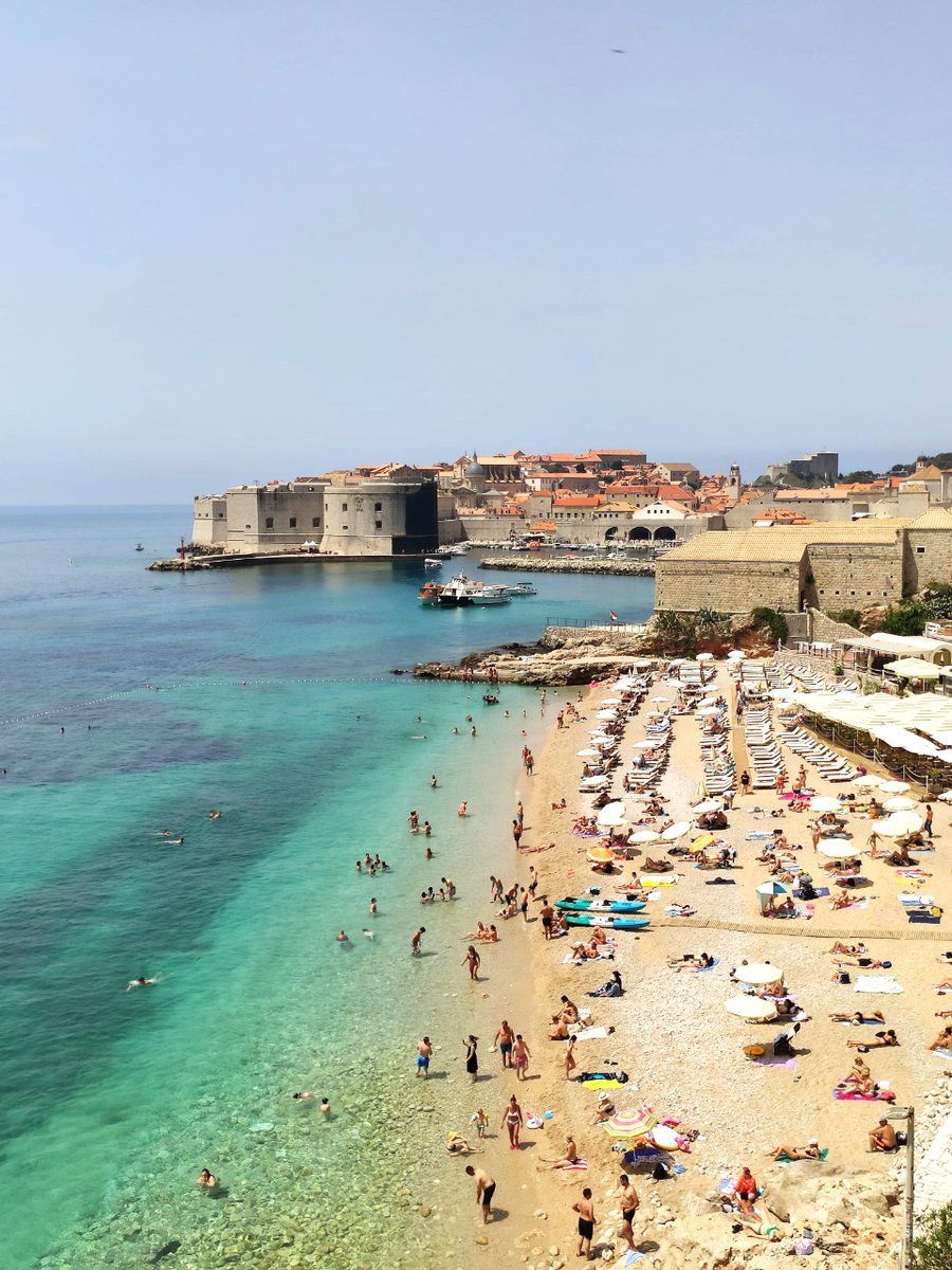 nanoGe_Conf's tweet photo. 💥Our team is ready to start tomorrow the Perovskite and Organic Semiconductors for Next-Generation Photodetectors and Space Application #NextPDs @nanoGe_Conf in Dubrovnik, Croatia!

👉Get ready to engage in #Photodetection and space applications! 

🔗https://t.co/19APCbf8bl https://t.co/2fPZTonGKy