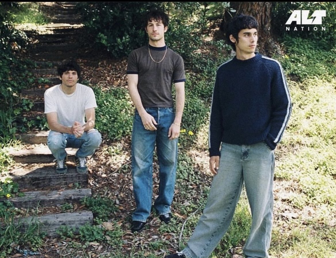 dylwallows tweet picture
