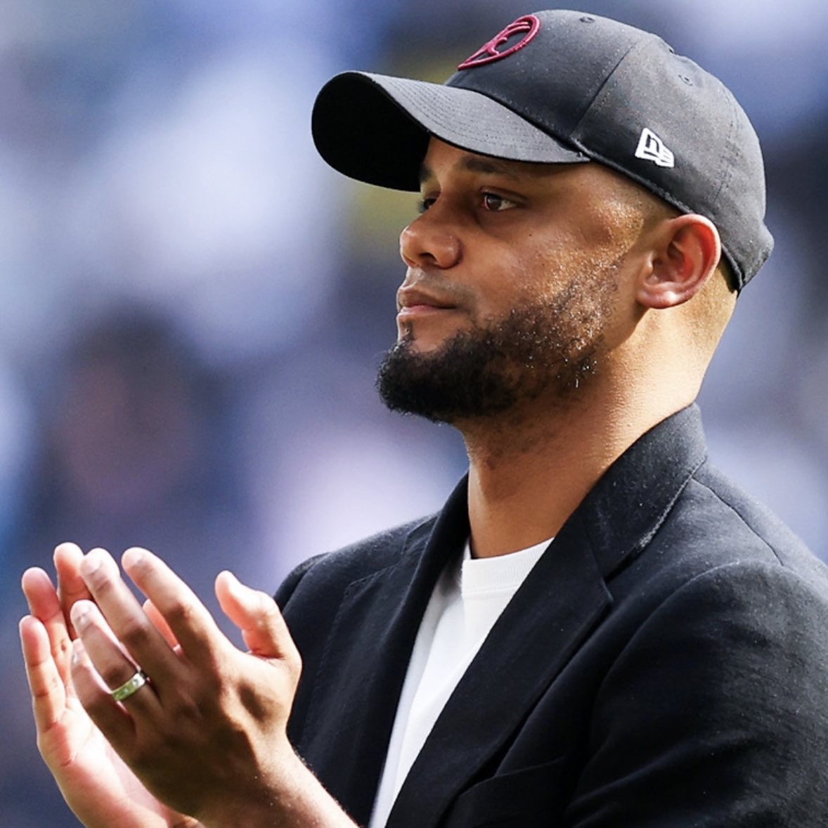 FabrizioRomano's tweet image. 🚨🔴 Vincent Kompany has given clear green light to FC Bayern for João Palhinha deal.

Belgian manager, keen on bringing in the Portuguese midfielder and also informed of Palhinha’s strong desire to finally join Bayern.

Kompany believes it could be an excellent, needed addition.