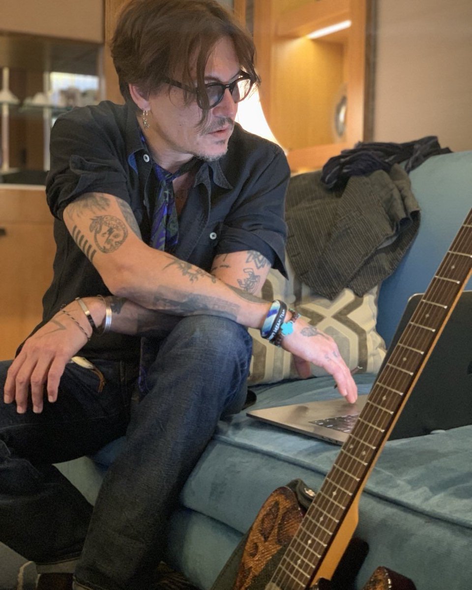 deppbrazilfc's tweet photo. ✨️ Happy Birthday 
Johnny Depp!

Via: adam.waldman (IG) https://t.co/JOLwDdrRDG