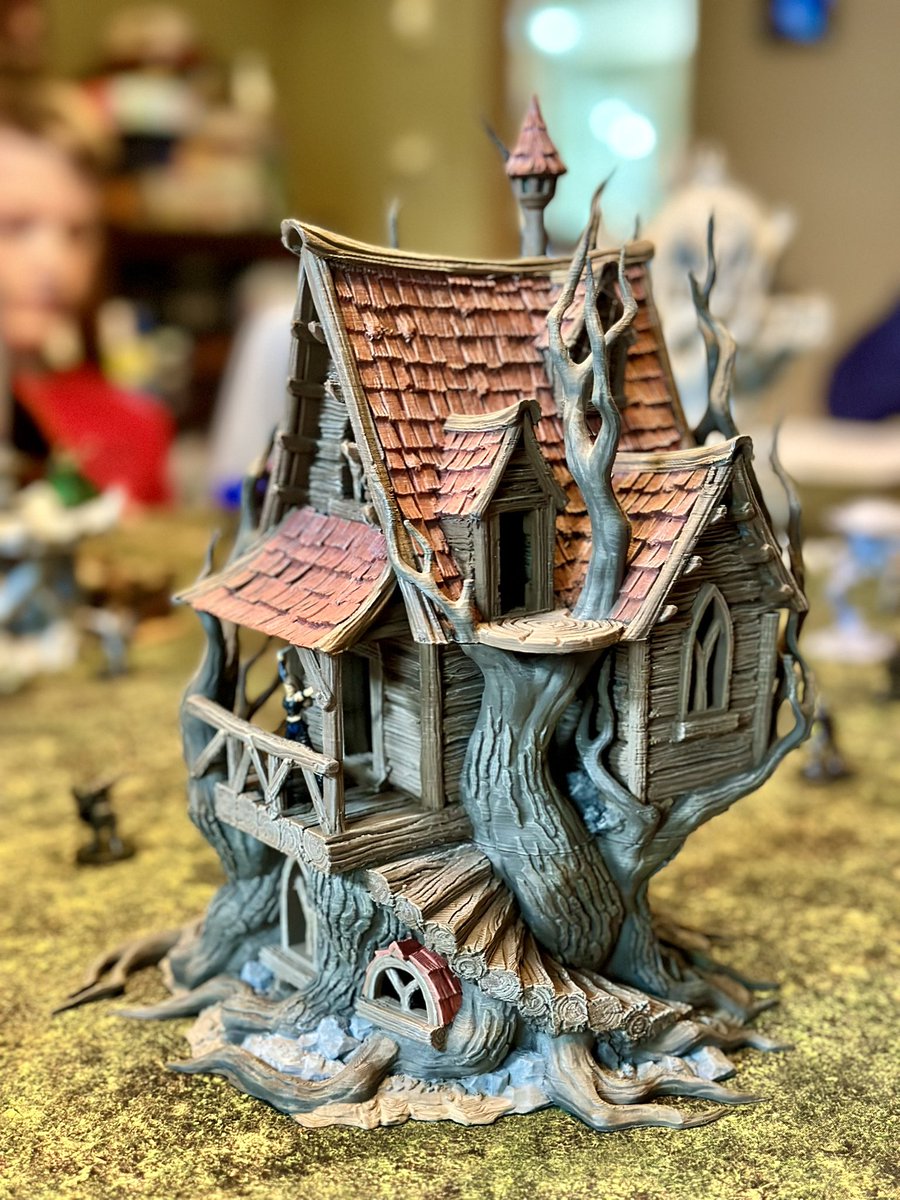 Using this fun 3D-printed building I painted in today’s game! 

What games are y’all playing this weekend?