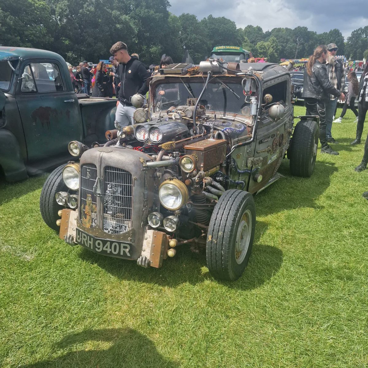 smartrackltd's tweet photo. Some of the cars on show today at the Nottingham Motor Show. Thanks to our  friends at @execspec for having us on board for the day! 

#Nottingham #CarShow #Cars #WollatonPark #Ferrari #FordEscort #EscortMexico #Sunday #Sunny #CarSpotting https://t.co/4hApFlTgoi