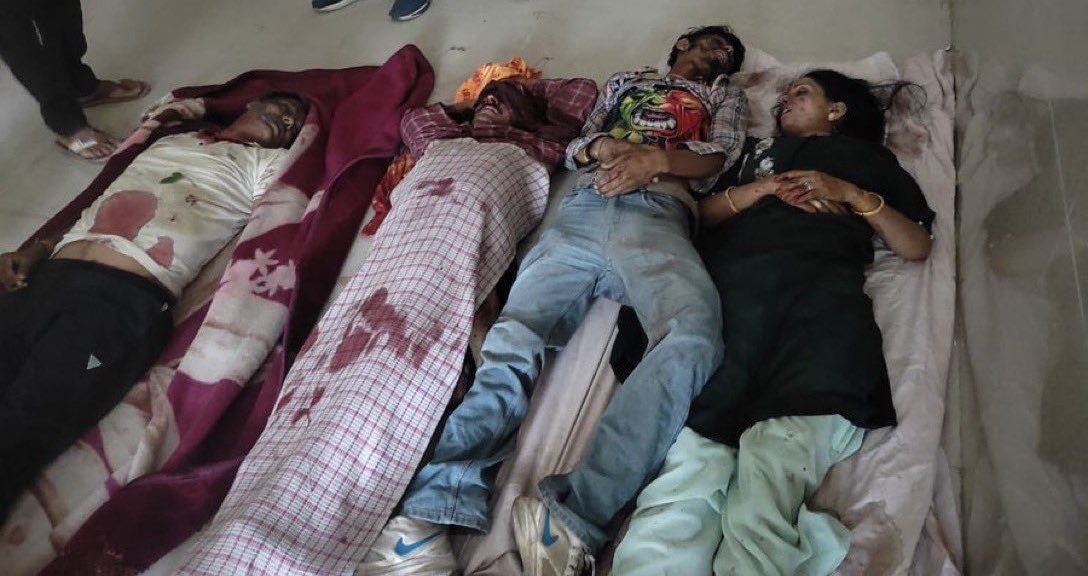 MajorPoonia's tweet photo. Jihadi terrorists mascaraed 10 Hindu pilgrims including innocent kids 
Not a single word/tweets from all those librus/bollywood walas whose eye were fixed on Rafah
Though Rafah,Gaza was 4100 kms far from India and Riasi is in India. 
#AlleyesonRiasi https://t.co/8gaU5V3eZi