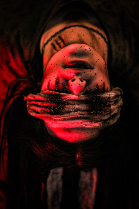 Picked up a camera and traveled through haunted places yesterday <3 https://t.co/7bvUYIDYru