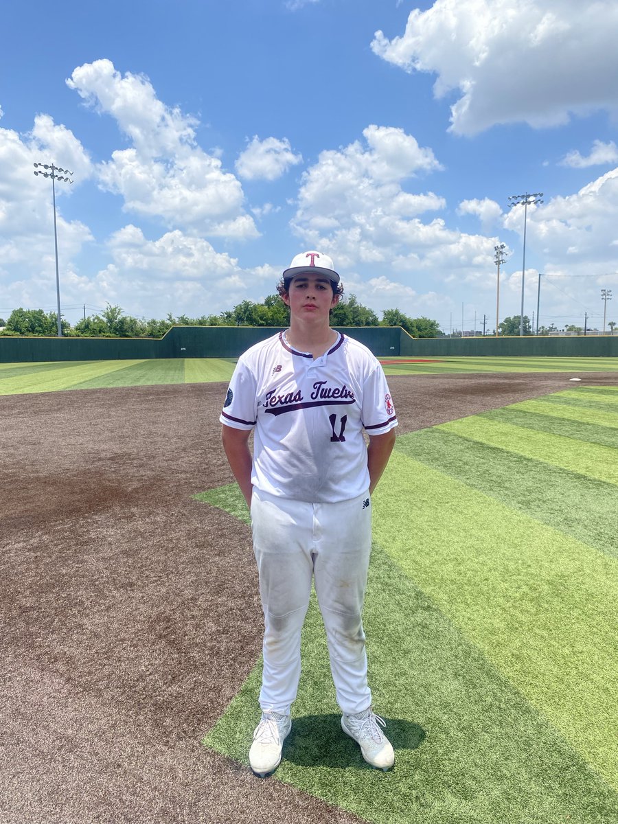 FiveToolTexas's tweet photo. F: @TwelveRecruits Silver 2026 6, HP Baseball 2026 Castillo 4
PoG: @ZekeBull11 3-4, HR, 2B, 2 RBI, 2R
Pitcher: @LaskowskiMeyer 4.1 IP, 2K, 5H, R
Notable: @Luke_Beck34 2-3, RBI, R https://t.co/zJTlO1I9Zd