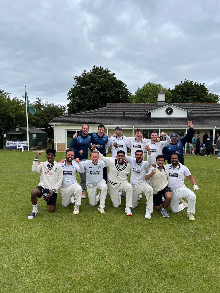 horspathcricket's tweet photo. The Oxfordshire @TheCricketerNVC Oxfordshire Champions 2024!

#UpThePath https://t.co/H1JMIOL7CZ