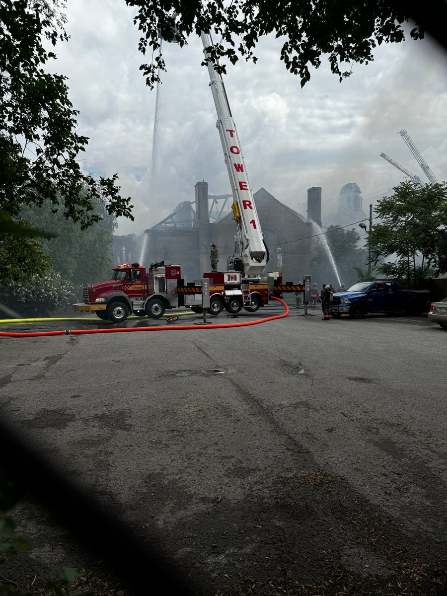 We’re incredibly grateful to the emergency services team- especially <a href="/Toronto_Fire/">Toronto Fire Services 🇨🇦</a> - for their outstanding response.