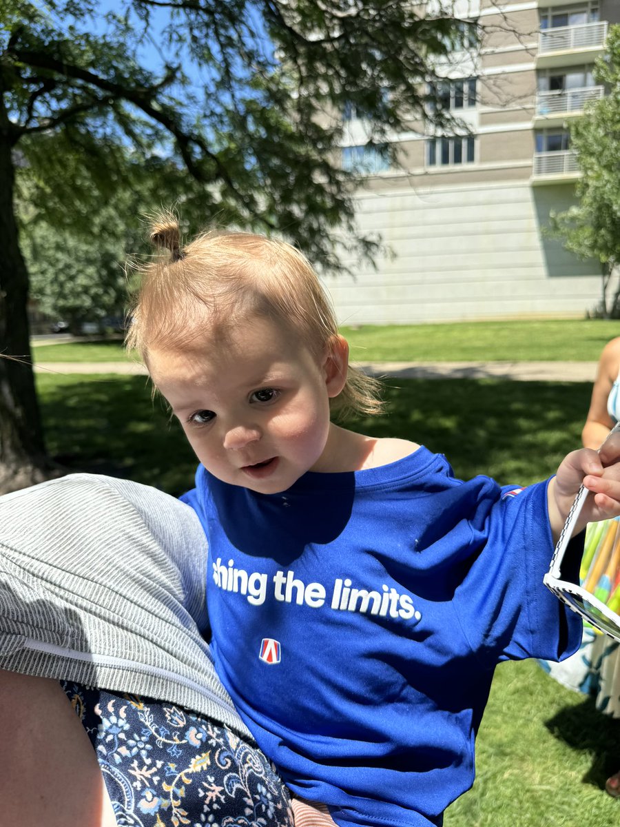 AbeMatthew's tweet photo. Congratulations @JamieChadwick from your #1 fan Trinity Matthew! She wore your shirt today for good luck! @AndrettiIndy https://t.co/vF1ANef7Ik