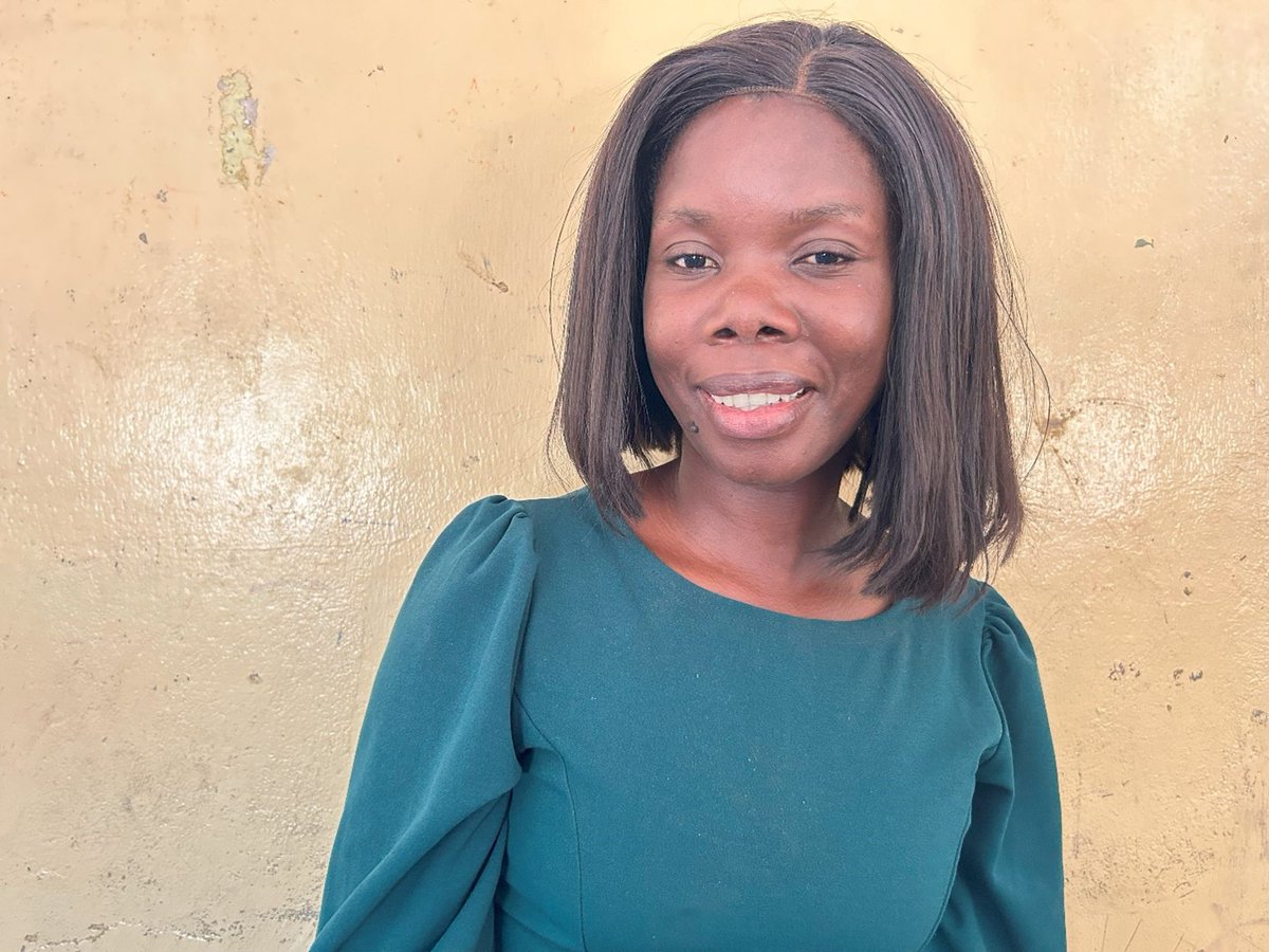 unicefzambia's tweet photo. Empowering learners with literacy is the game-changer! Meet Gorrette, who's seeing the impact of the #CatchUpProgramme firsthand, with support and collaboration from @Medu_Zambia, @UNICEF and #HempelFoundation. Read about her inspiring journey here 👉 https://t.co/J7V2sww8rV https://t.co/FvtZlBas5o