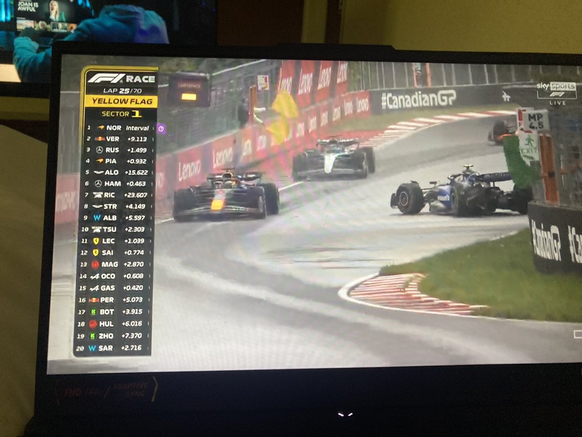 Safety car lap 25