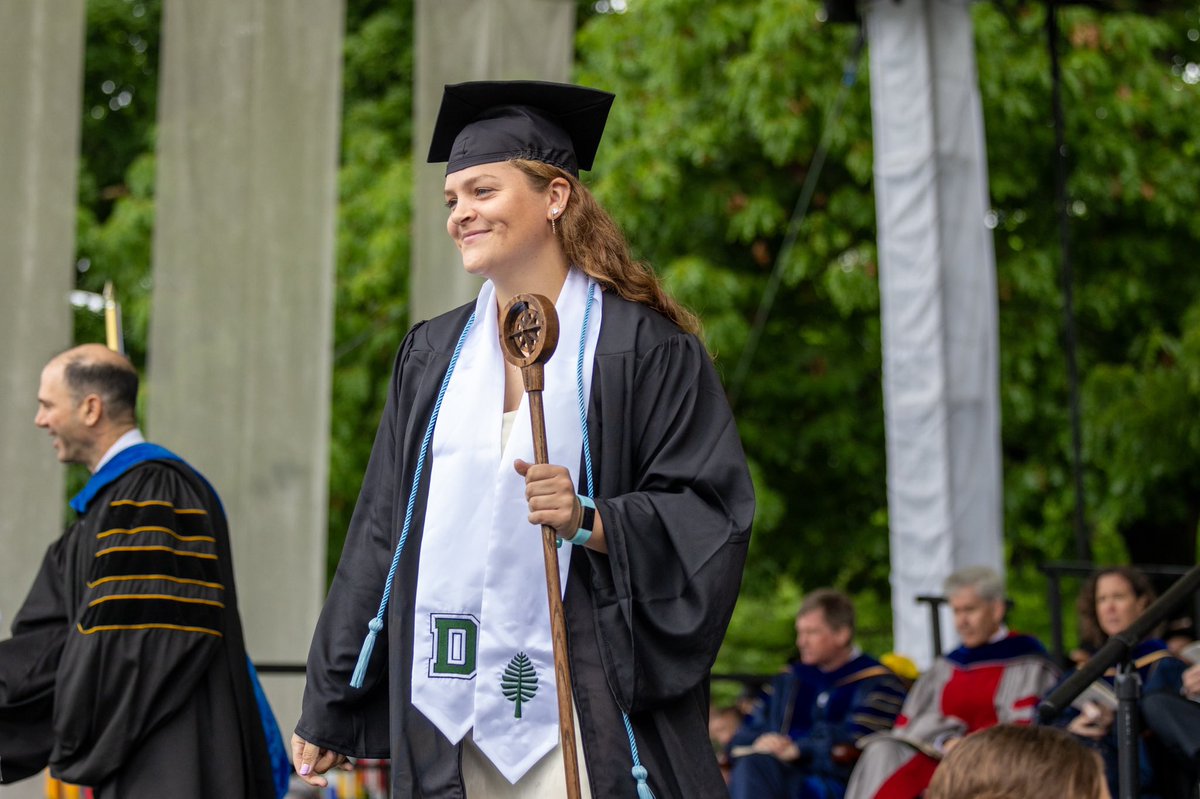 Congratulations, 2024 graduates! 🎓👏🎓

#TheWoods🌲 | #GoBigGreen