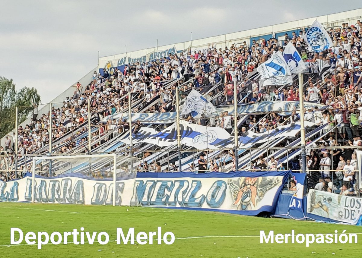MerlopasionOK's tweet photo. ⚪🔵⚪ La locura por estos colores es inexplicable. 

Deportivo Merlo. https://t.co/vKU5AC5ZJy