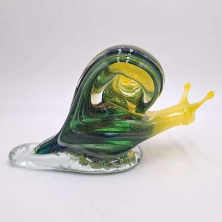 AfriArtisan's tweet photo. Buy this beautiful glass snail from @AfriArtisan

https://t.co/y4dLnfCUzy

#glass #socent #romance #twilight #wood #craft #Tea #Light #snail #interior #house #garden #bath #party #HandmadeHour #shop #online #eco #upcycle #recycle #friend #love #passion 

https://t.co/816k2oKADQ https://t.co/MRMKfgEvq9