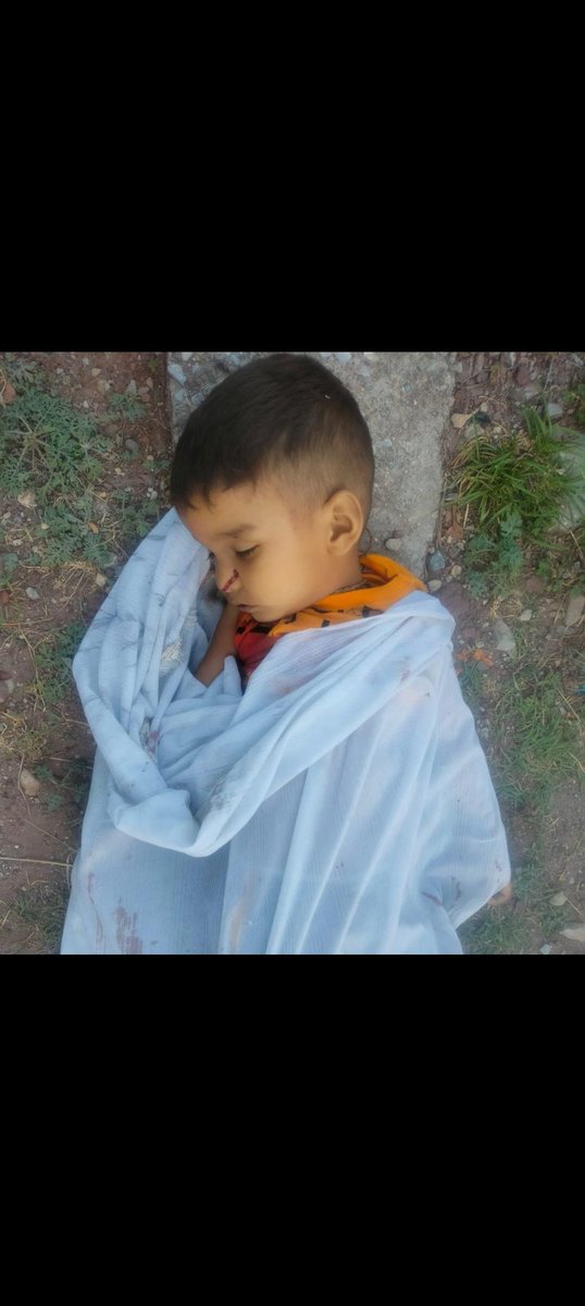 abhay_devo's tweet photo. #AllEyesOnReasi

A big terriost attack on a bus carrying people from #reasi to #katra on a pilgrimige in jammu &amp; kashmir. 

#Reports tell that 10 people died and around 37 are injured till now. 
#HindusUnderAttack #Jammu_kashmir 
#Terorristattack https://t.co/4oYb6UPygB