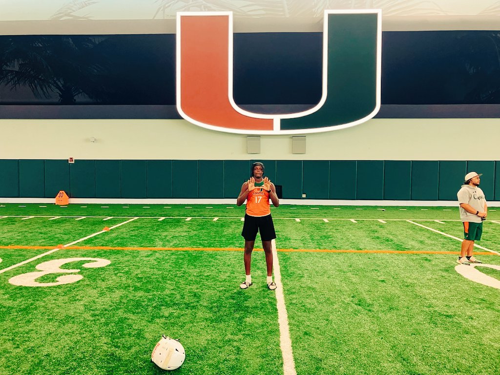 Riley Nowell tweet media