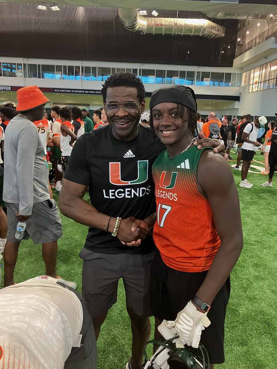 Riley Nowell tweet media