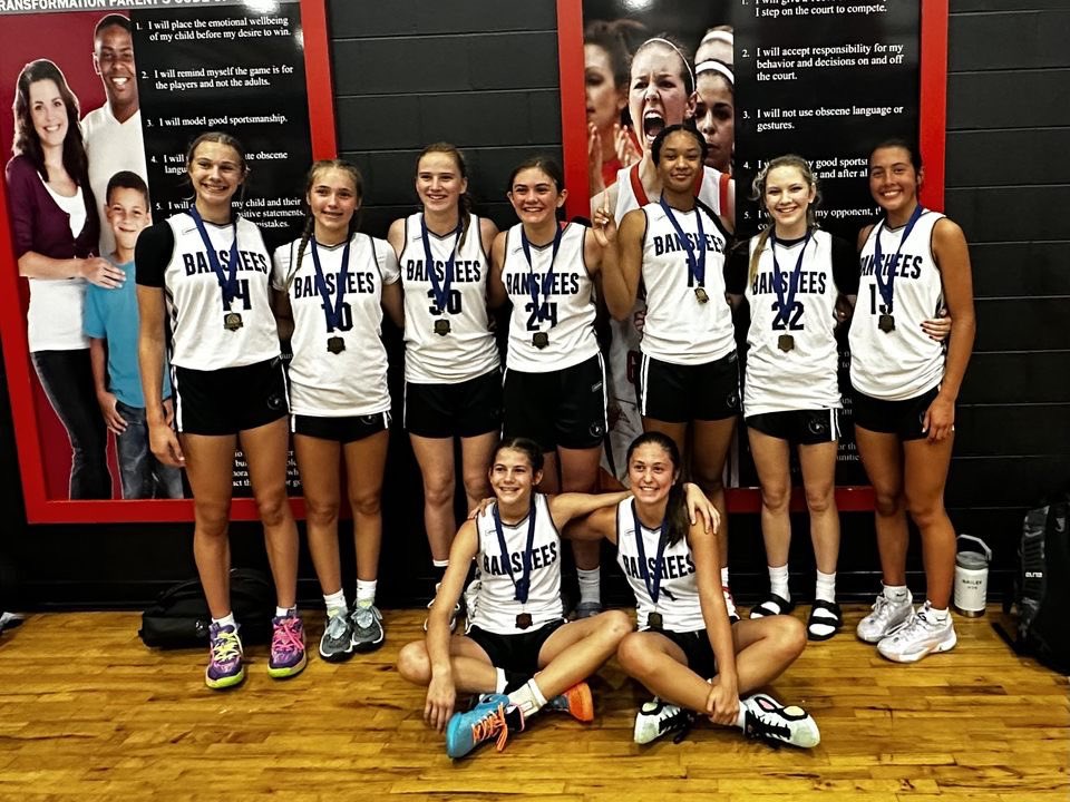 AvACranor (@avac2028) on Twitter photo Champs!!
Tri State Border Battle, team played awesome, 4-0
<a href="/Bansheefam/">Banshees Basketball Club</a>
<a href="/Hardwoodtournmt/">Hardwood Basketball Tournaments</a> Champs!!
Tri State Border Battle, team played awesome, 4-0
<a href="/Bansheefam/">Banshees Basketball Club</a>
<a href="/Hardwoodtournmt/">Hardwood Basketball Tournaments</a>