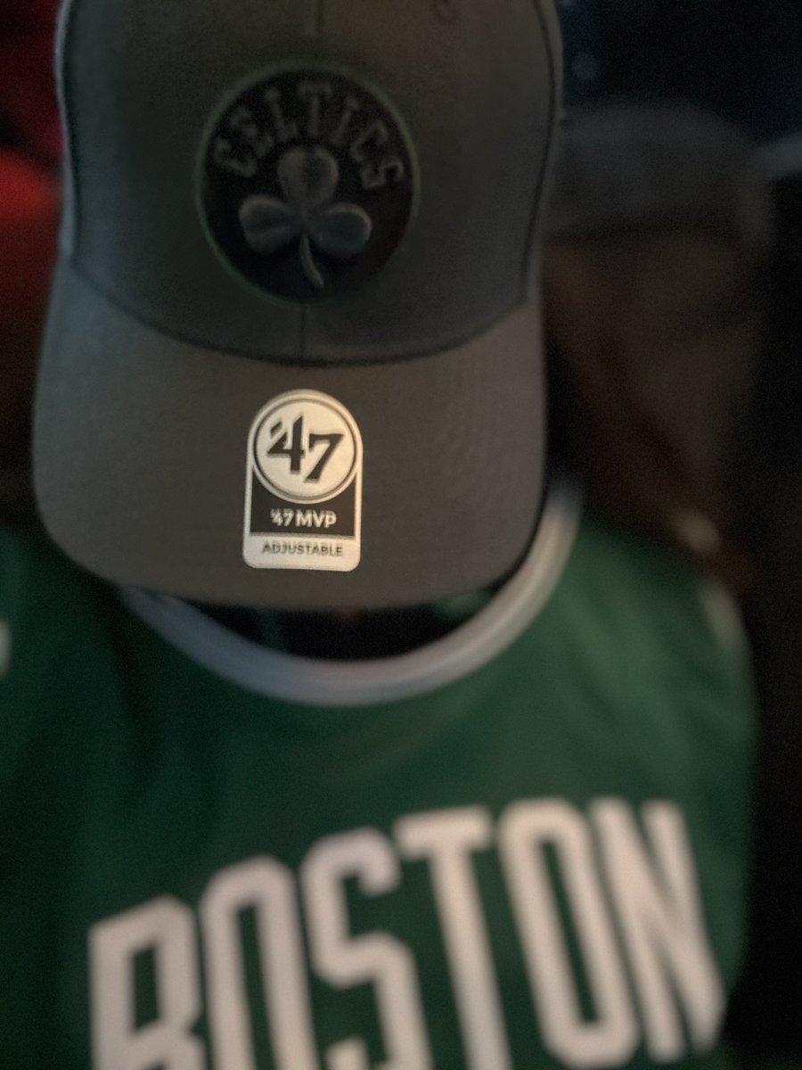 coraliew's tweet photo. I am layered up and ready for @celtics game 2 ☘️🏀🏆 @Dwhite921 jersey from @CeltsHoops wearing a @Nike #PlayoffAl tshirt A hoodie inbetween because it’s chilly in Canada &amp; my ball cap bought at my last games in March! Can’t wait to get back to Boston next Saturday! #BleedGreen☘️ https://t.co/PXDmgnrI34