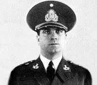 YPatriotico's tweet photo. Tte. Gral. (PM) Juan José Valle, líder de la revolución del 9 de junio de 1956, fusilado por la dictadura de Aramburu-Rojas. https://t.co/BOC8Q0BXOc