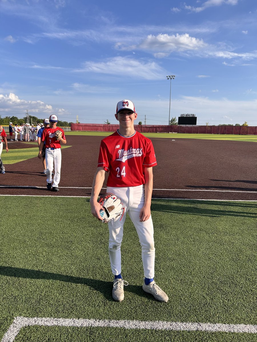 FiveToolTexas's tweet photo. F: @MustangsDallas Corley 4, USA Prime Lock 2
PoG: @CorleyClifton 3-3, 2B https://t.co/17Va30DUJu