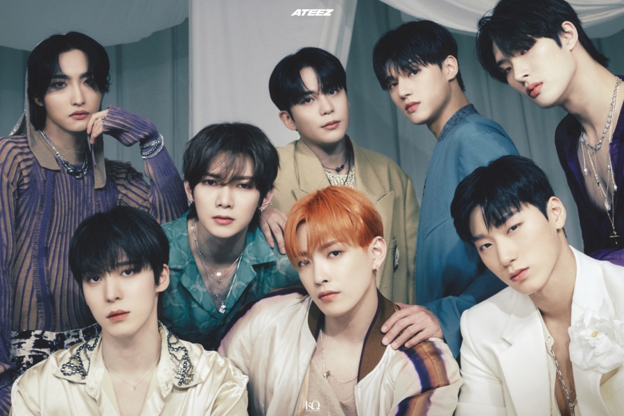 soompi's tweet photo. #ATEEZ Achieves Biggest U.S. Sales Week Of Any K-Pop Act In 2024 As "GOLDEN HOUR : Part.1" Debuts On Billboard 200 #ATEEZonBB200
https://t.co/TTzPXeX12Z https://t.co/3SPA0mRIUk
